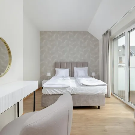 Sunny Hills - By Jantar Villa *